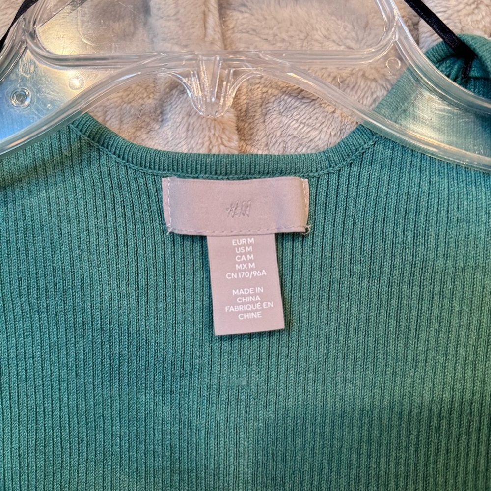 H&M Rib Knit Top - Picture 4 of 5